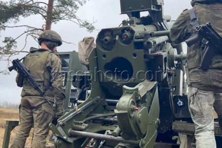 Cades undergo combat training in St Petersburg
