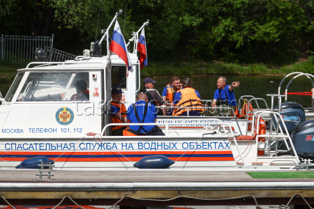Rescuers prepare for summer season in Moscow