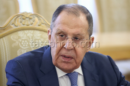Russian and Turkish foreign ministers hold talks in Moscow