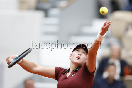 Tennis Grand Slam Roland Garros 2025 Paris , Mirra Andreeva (RUS) And Cristina Bucsa (ESP)