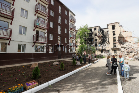 Key presentation ceremony in Avdeyevka