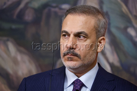 Russian and Turkish foreign ministers hold talks in Moscow