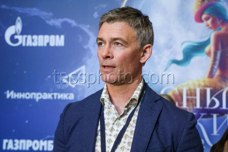 Премьера театрализованного циркового шоу "Сны Пушкина" в Москве