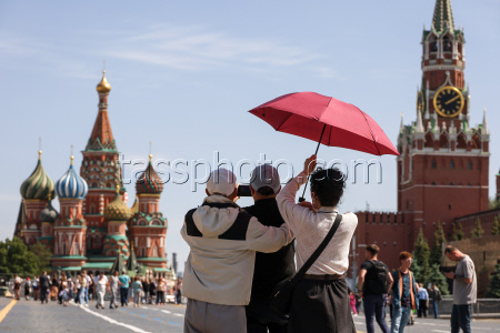 Теплая погода в Москве