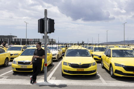 48-hour cab strike in Athens