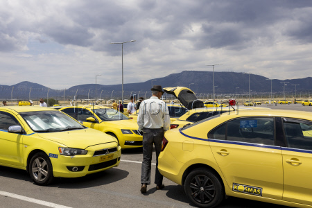 48-hour cab strike in Athens
