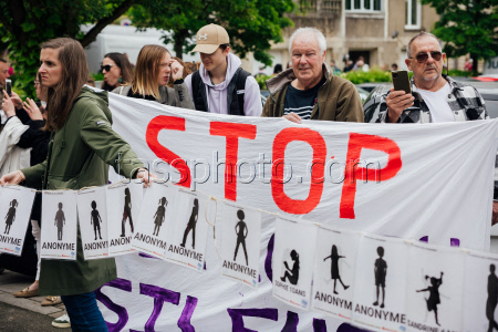 Во Франции приговорили к 20 годам тюрьмы хирурга, обвиненного в массовых изнасилованиях детей