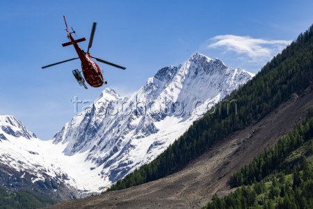 Swiss village buried after collapse of glacier