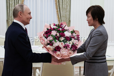 Встреча президента РФ Путина и вдовы бывшего премьер-министра Японии Абэ