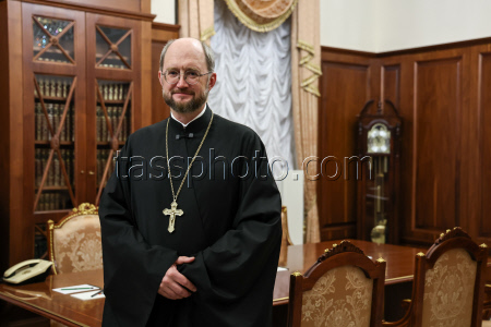 President of Russia meets with Board Chairman of Circle of Kindness Foundation