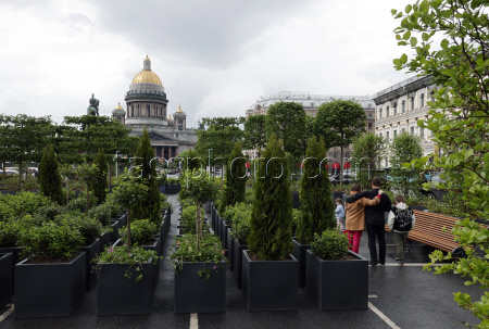 Daily life in St. Petersburg, Russia