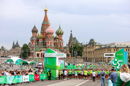 Благотворительный забег "Зеленый марафон" в Москве