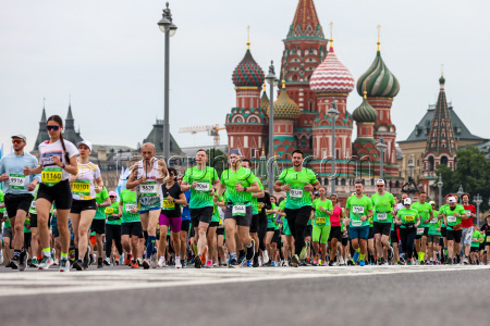 Благотворительный забег "Зеленый марафон" в Москве
