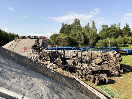 Сход поезда с рельсов в Брянской области