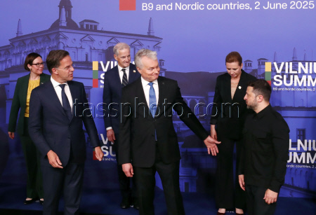 Vilnius Summit with B9 and Nordic countries