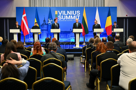 Vilnius Summit with B9 and Nordic countries