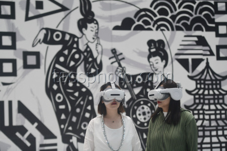 Visitors Experience XR Immersive Exhibition In Hangzhou
