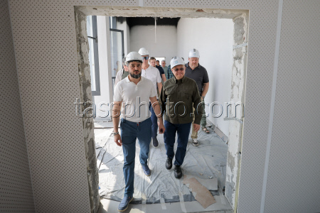 Russian Construction, Housing and Utilities Minister Faizullin on working trip to Kherson Region
